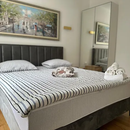 Old Town Apolon Luxury Apartment *